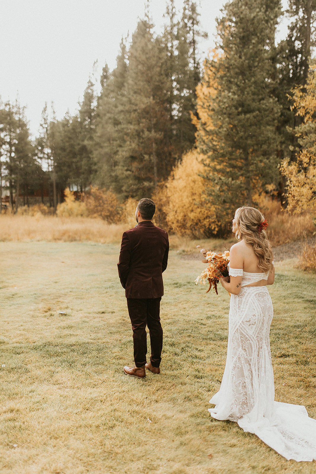 colorful-fall-festival-inspired-wedding-vail-010