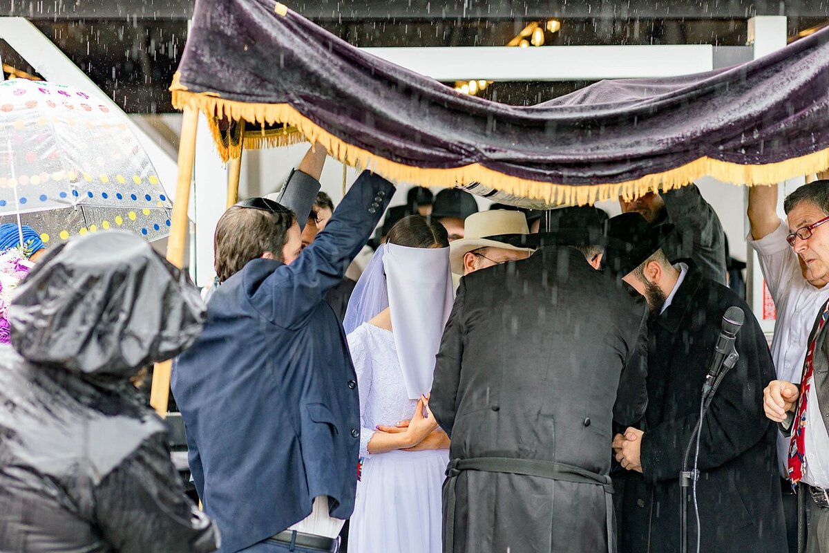 Eliana-Melmed-Photography-Chicago-LosAngeles-Jewish-WeddingPhotographer-CarmiKalman-Chuppah-00180