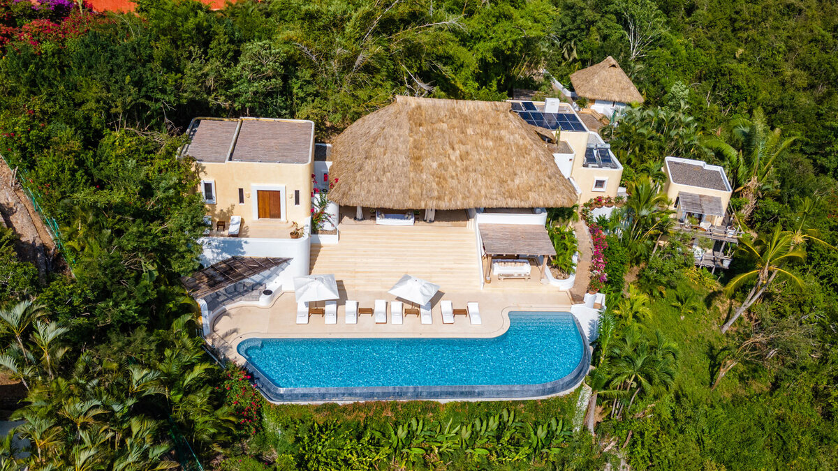 Careyes-Mexico-Properties-Villas-Casa-Selva-Drone-©KarlaCifuentes-0621