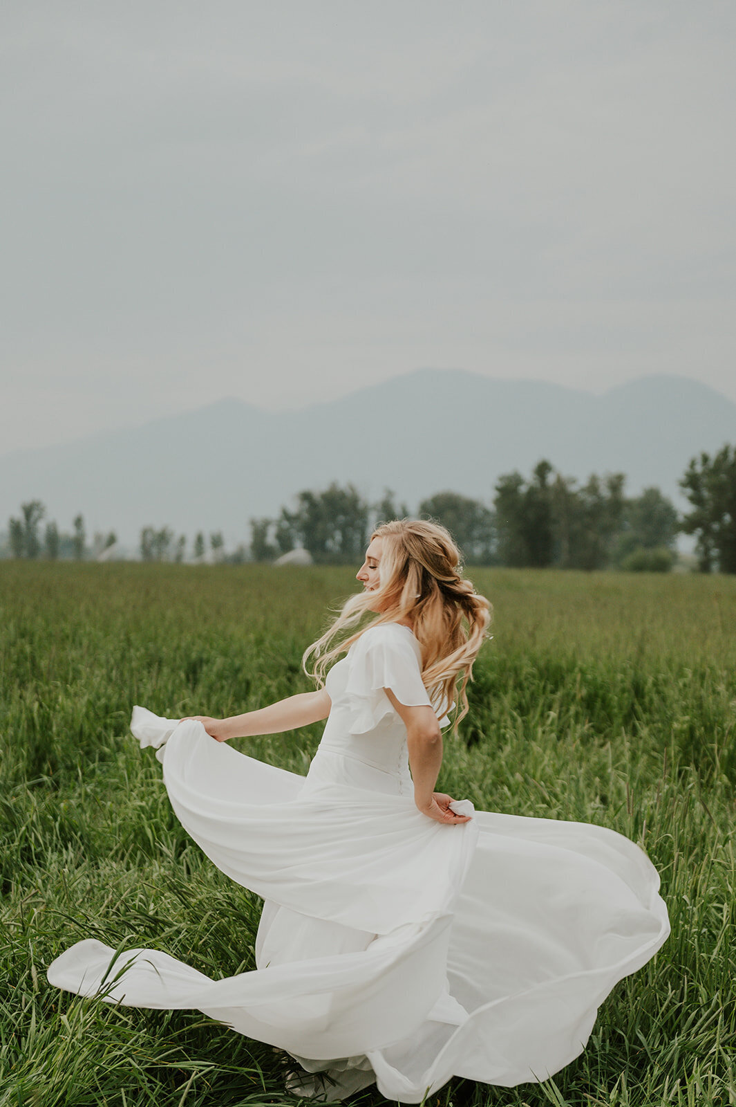 presley-gray-photo-elegant-montana-wedding-9110