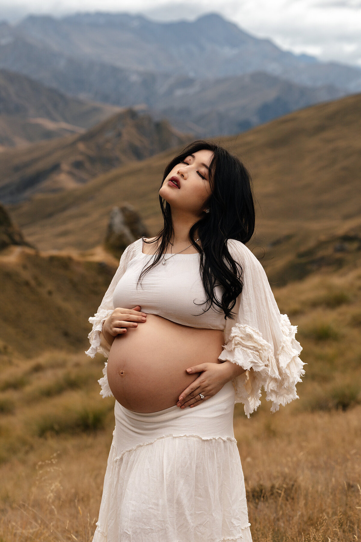 scenic_maternity_photos_Queenstown