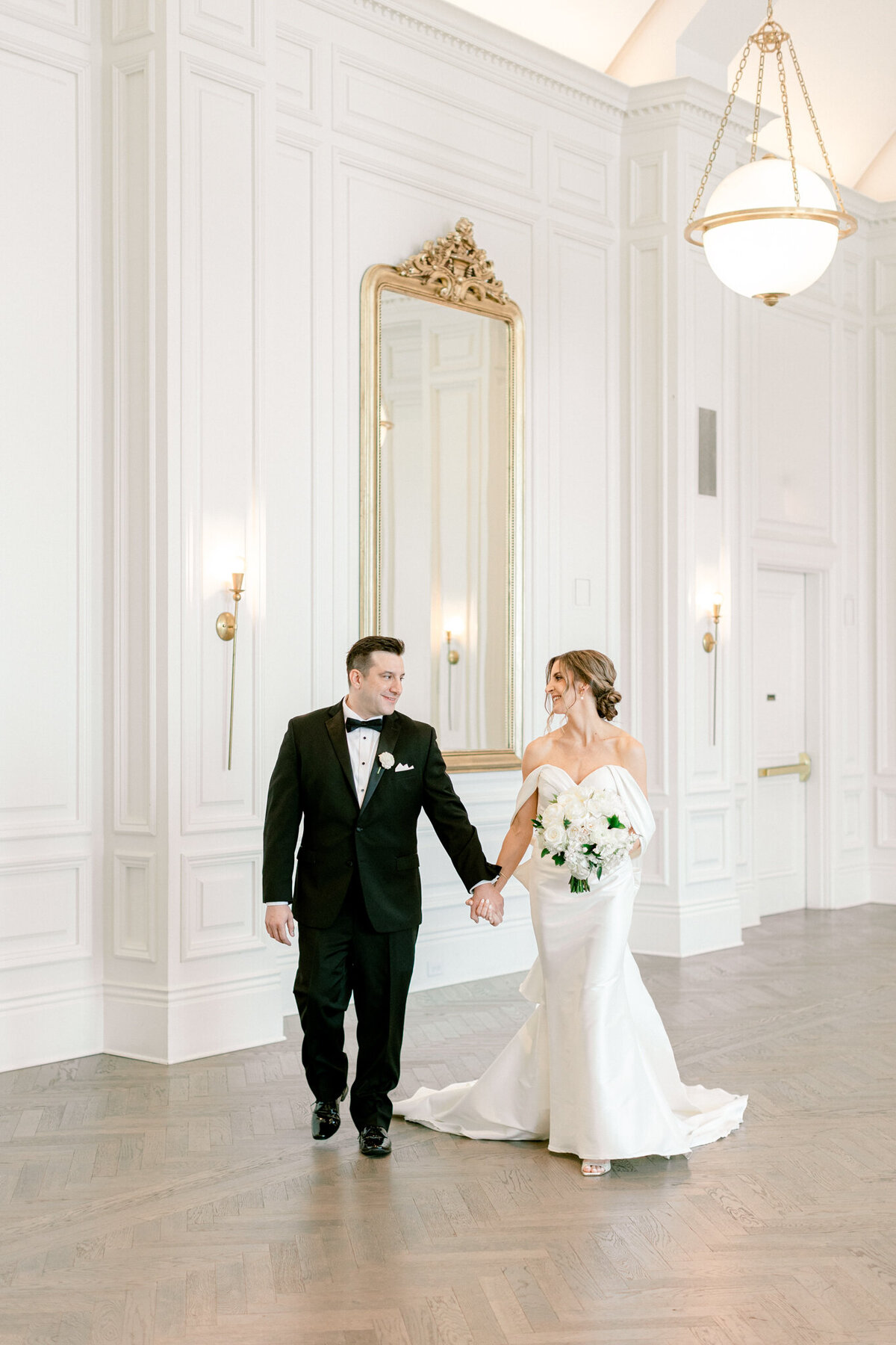 Virginia & Michael's Wedding at the Adolphus Hotel | Dallas Wedding Photographer | Sami Kathryn Photography-75