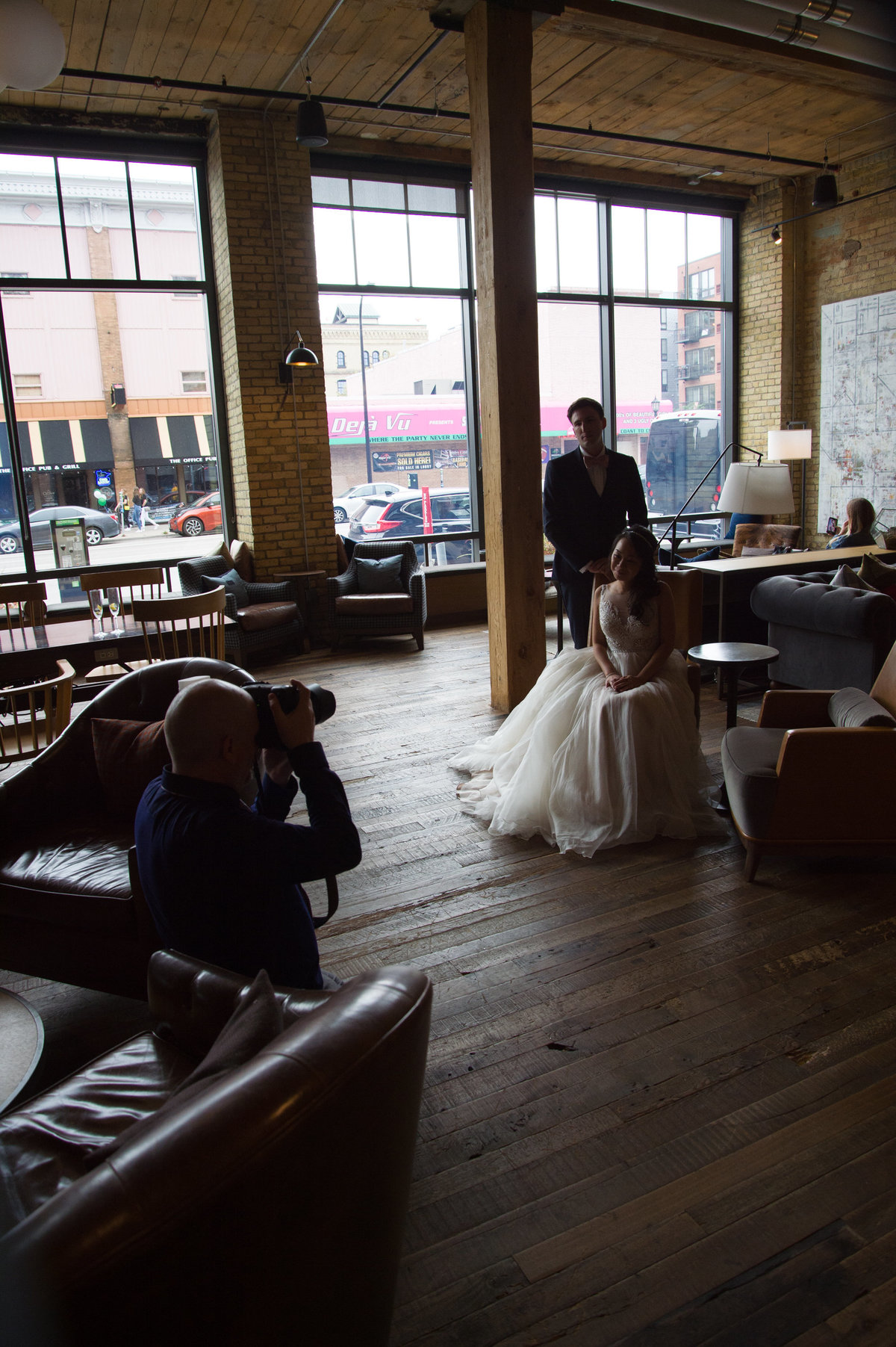 Behind the scenes wedding photography.