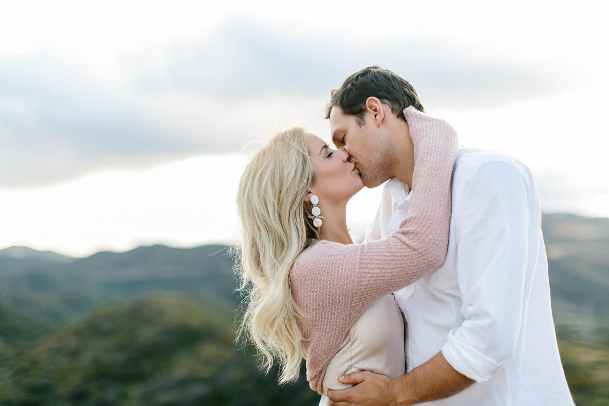 _film_santa_barbara_alexandria_christian_flowers_stone_christianne_taylor_malibu_cafe_engagements_el_matador_state_beach (163 of 270)