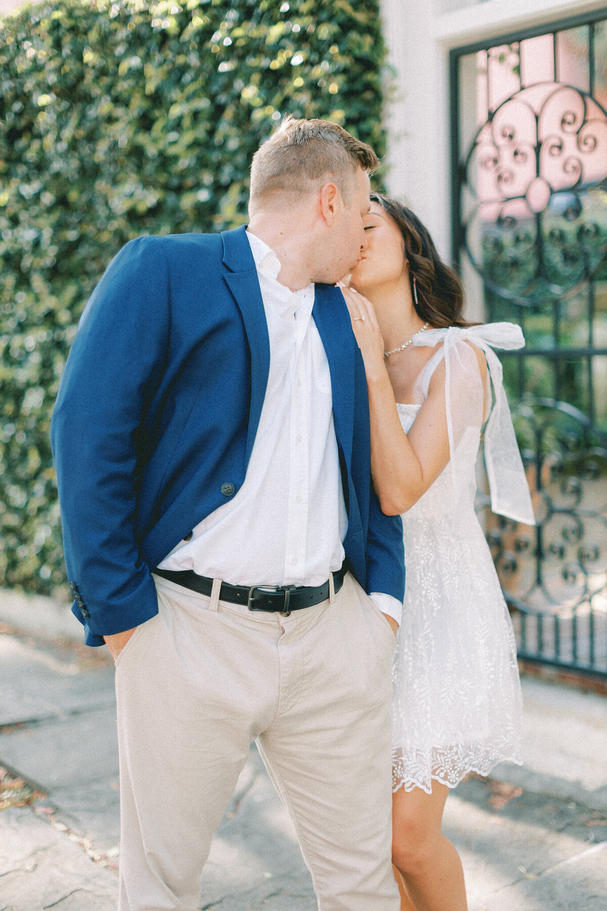 charleston-south-carolina-engagement-session-historic-district-hayley-moore-photography-16