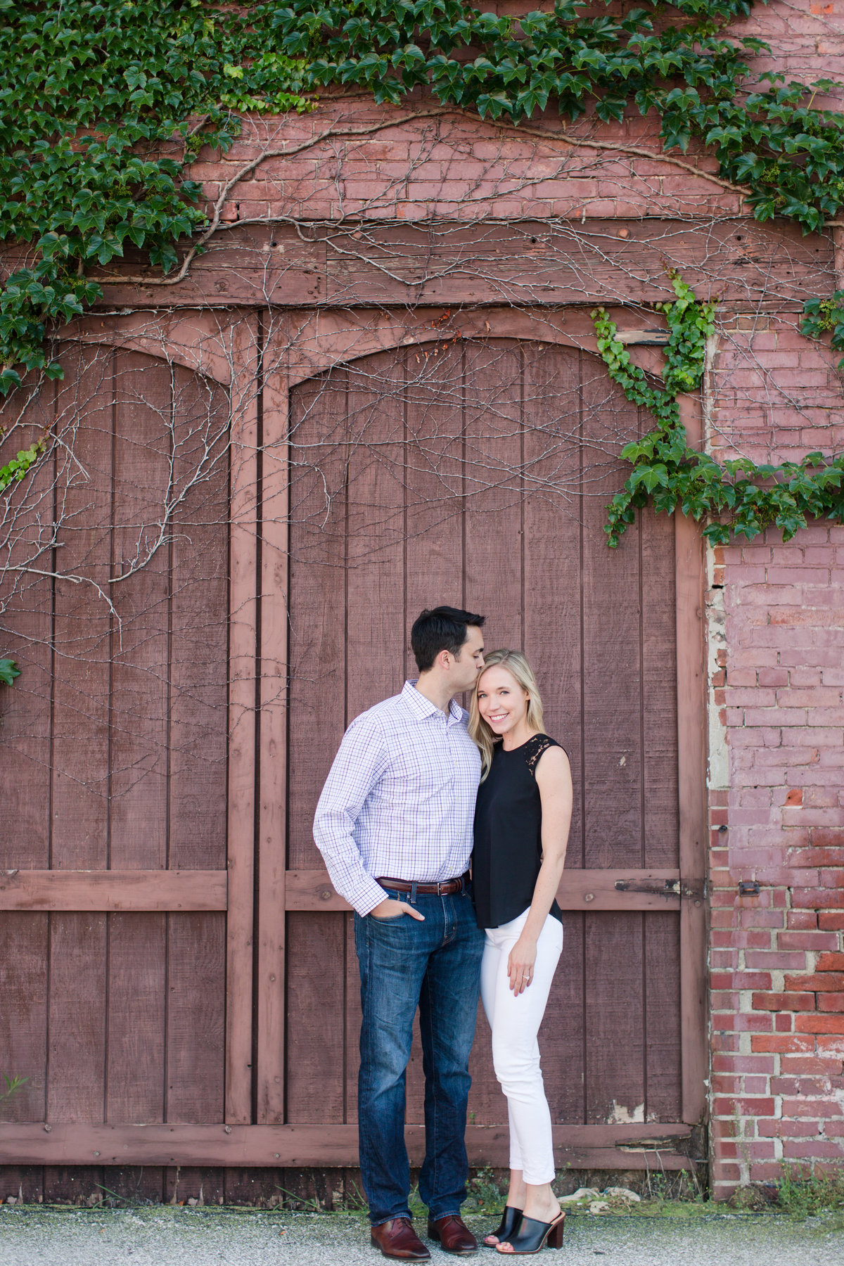 Indianapolis War Memorial Downtown Engagement Session Sunrise Sami Renee Photography-39