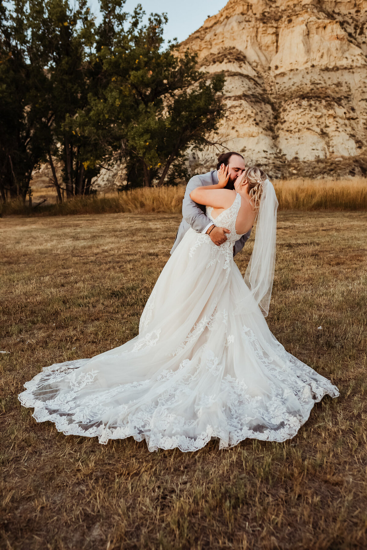 MEdora North Dakota wedding Photographer