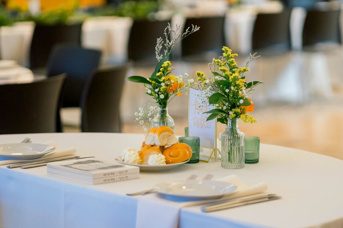 Eliana-Melmed-Photography-Chicago-LosAngeles-Jewish-WeddingPhotography-ShulaNoah-SneakPeek-00046
