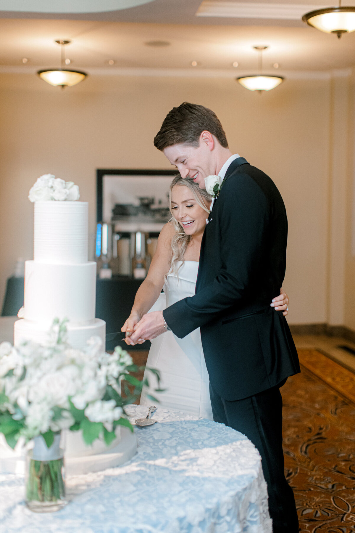 Madison & Michael's Wedding at Union Station | Dallas Wedding Photographer | Sami Kathryn Photography-212