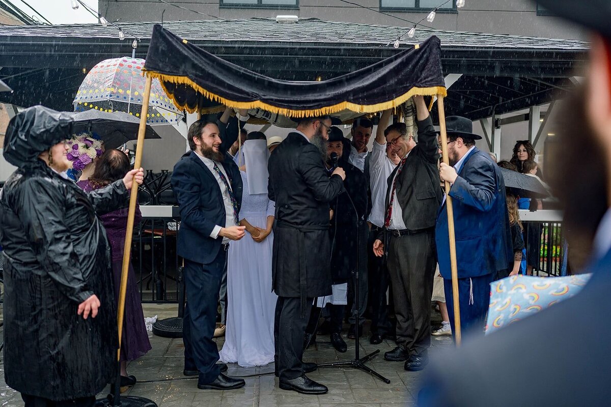 Eliana-Melmed-Photography-Chicago-LosAngeles-Jewish-WeddingPhotographer-CarmiKalman-Chuppah-00184
