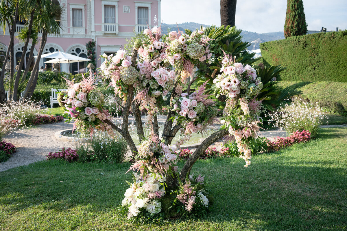 Wedding at Villa Ephrussi by Alejandra Poupel Top Wedding Planner in France 19