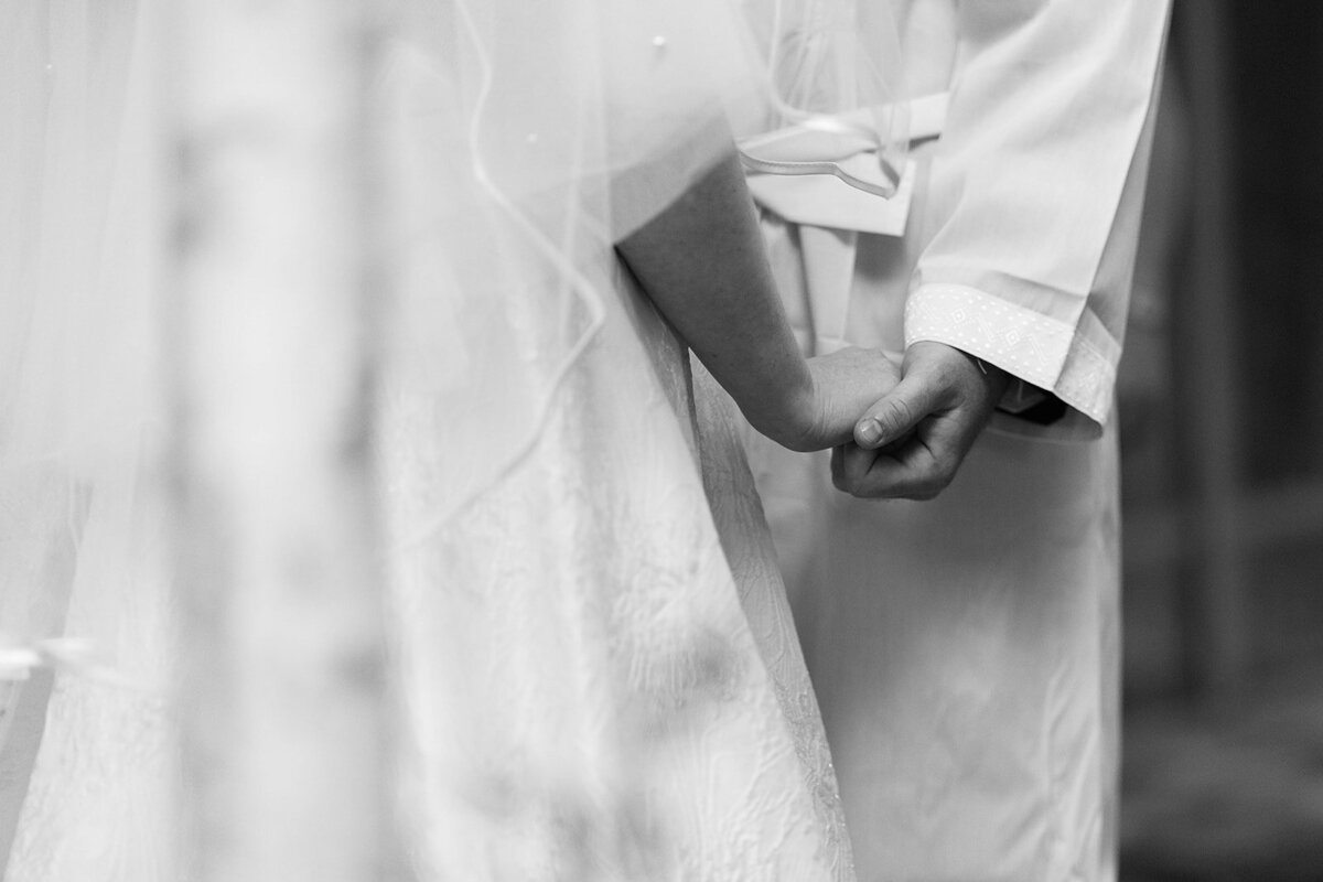 Eliana-Melmed-Photography-Chicago-LosAngeles-Jewish-WeddingPhotography-Chuppah-00138