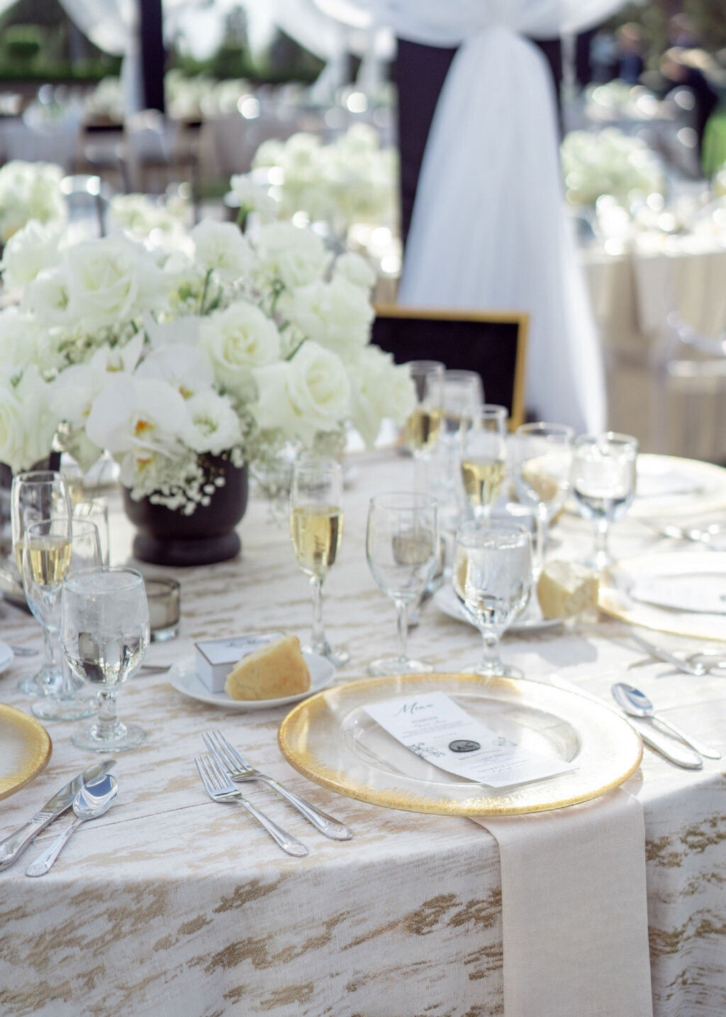 tented-luxury-wedding-detailed-touch-events31