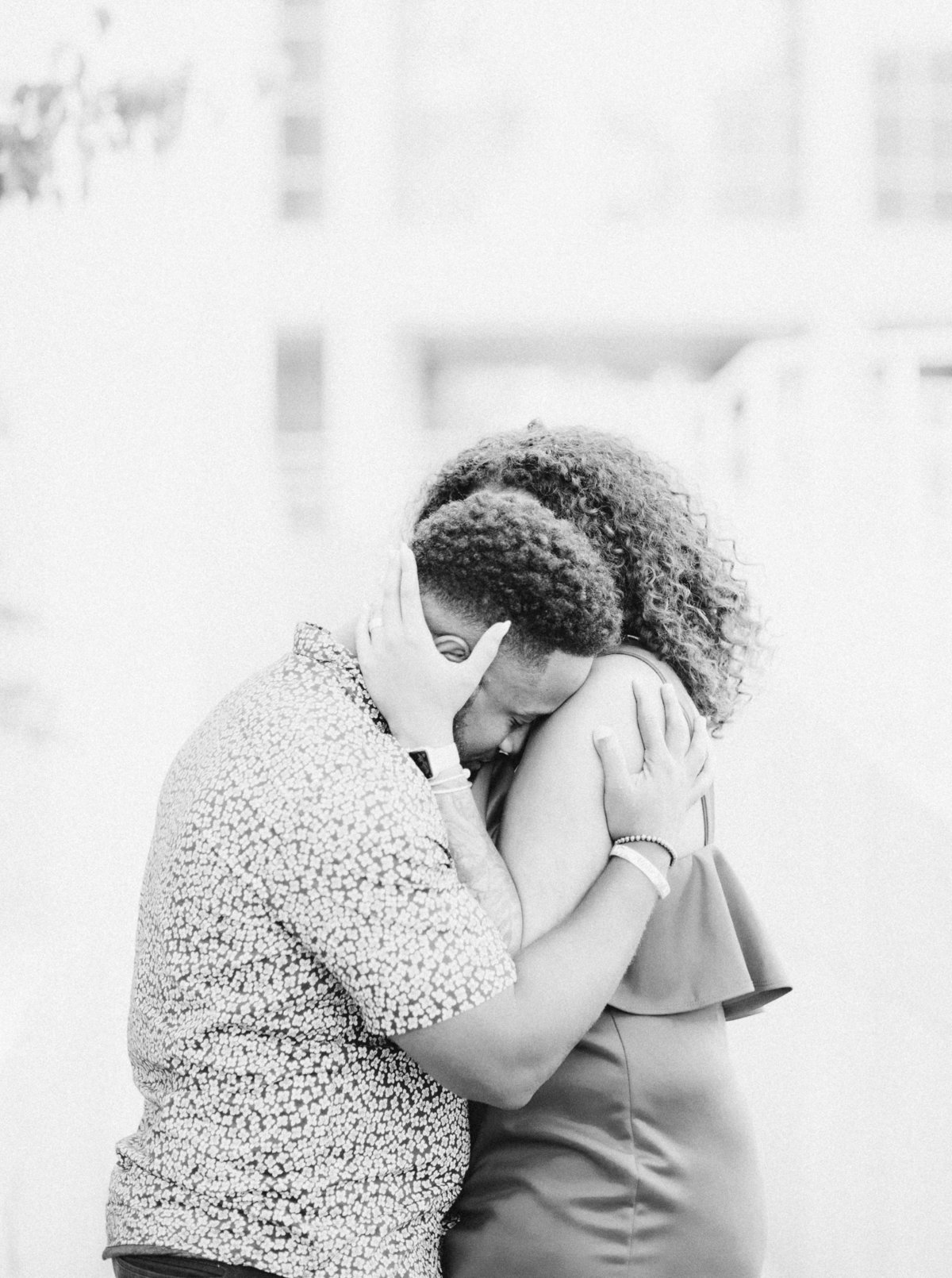 photography couple session high museum of art