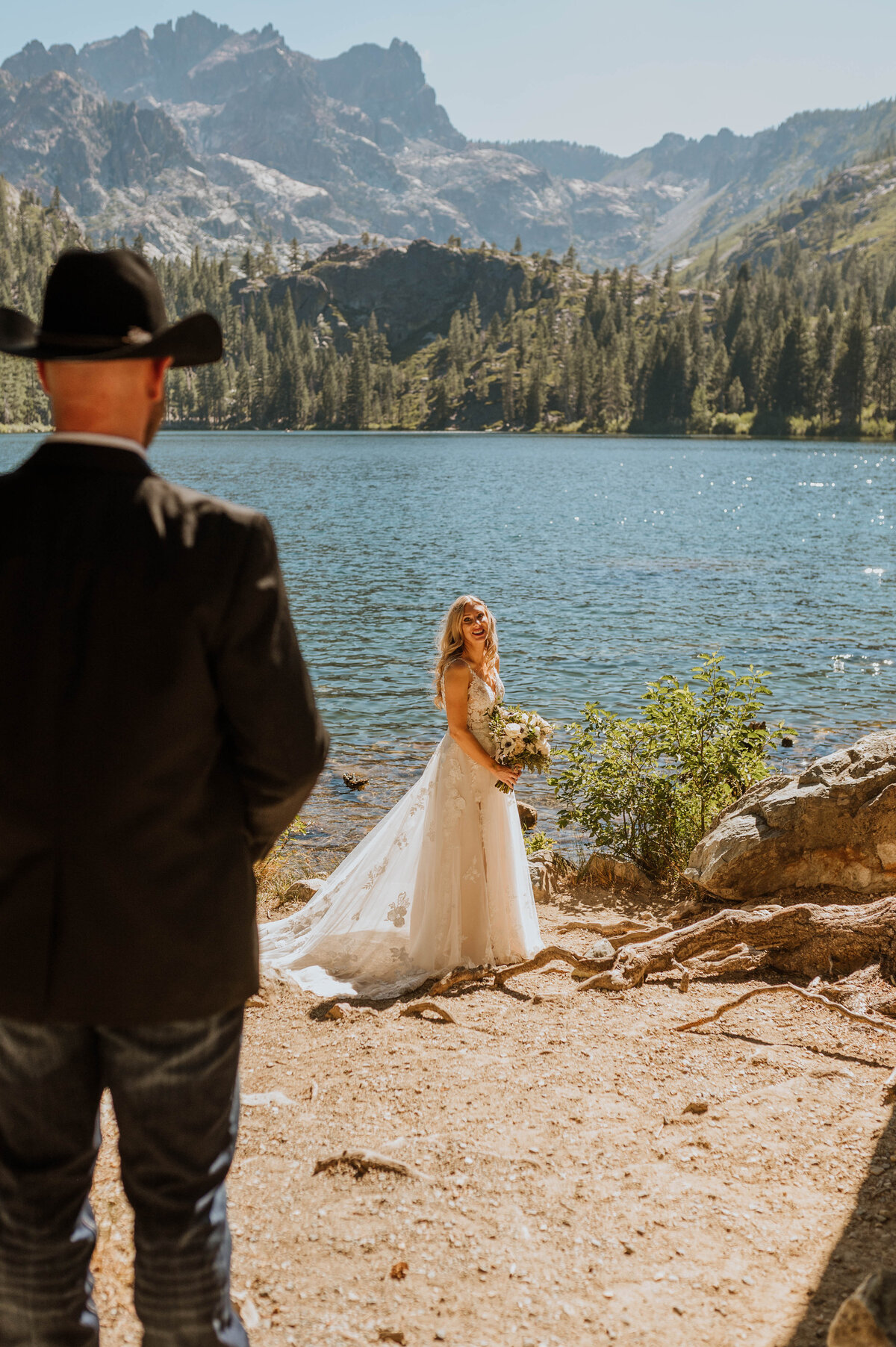 Sardine Lake wedding, Lake Tahoe wedding photographer, Sardine Lake Wedding Photography, Wedding photographer near me, Lake Tahoe Wedding Photographer, Reno Wedding Photographer