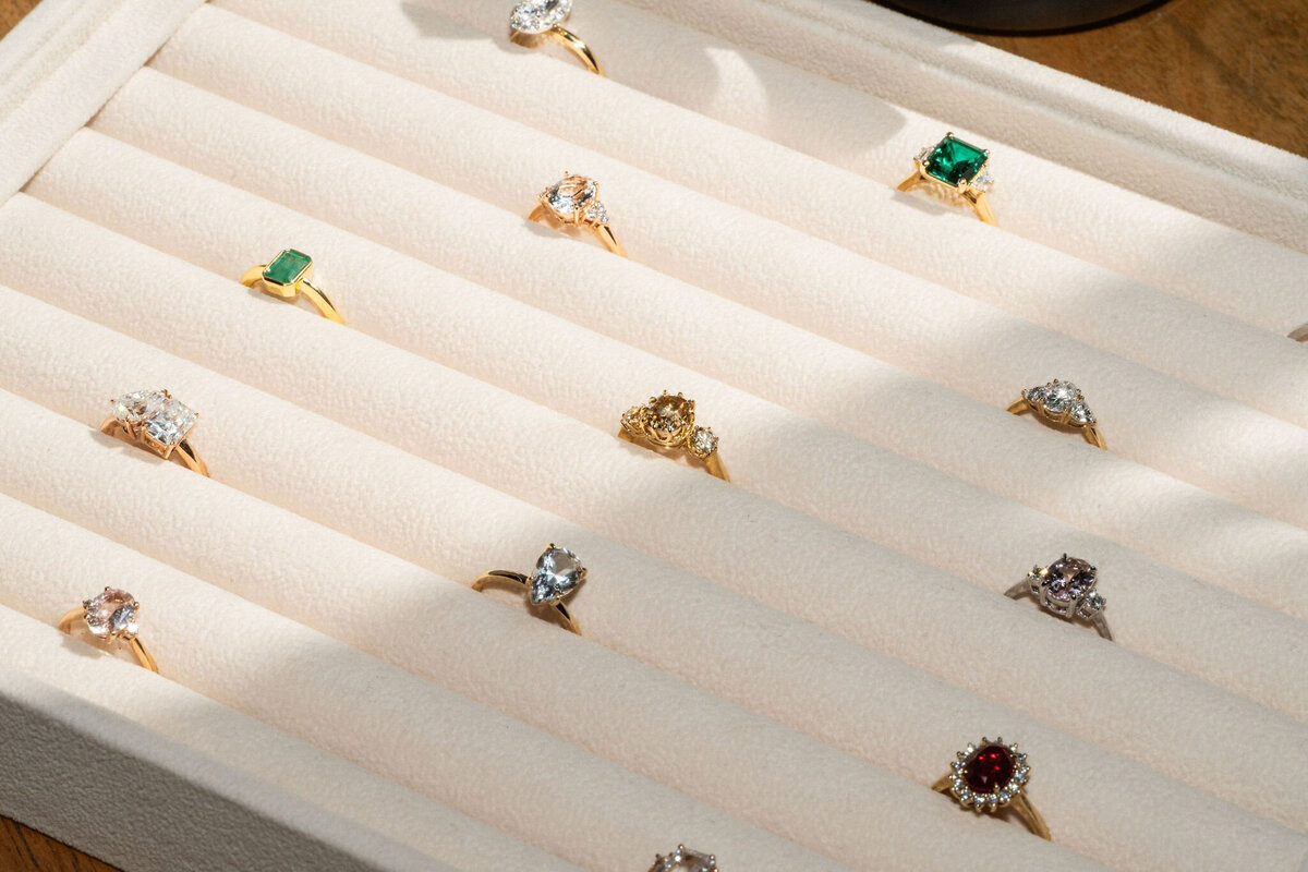 Stunning custom luxury rings by Ma Folie Gems, romantic and modern wedding jewelry based in Vancouver.  Featured on the Brontë Bride Vendor Guide.