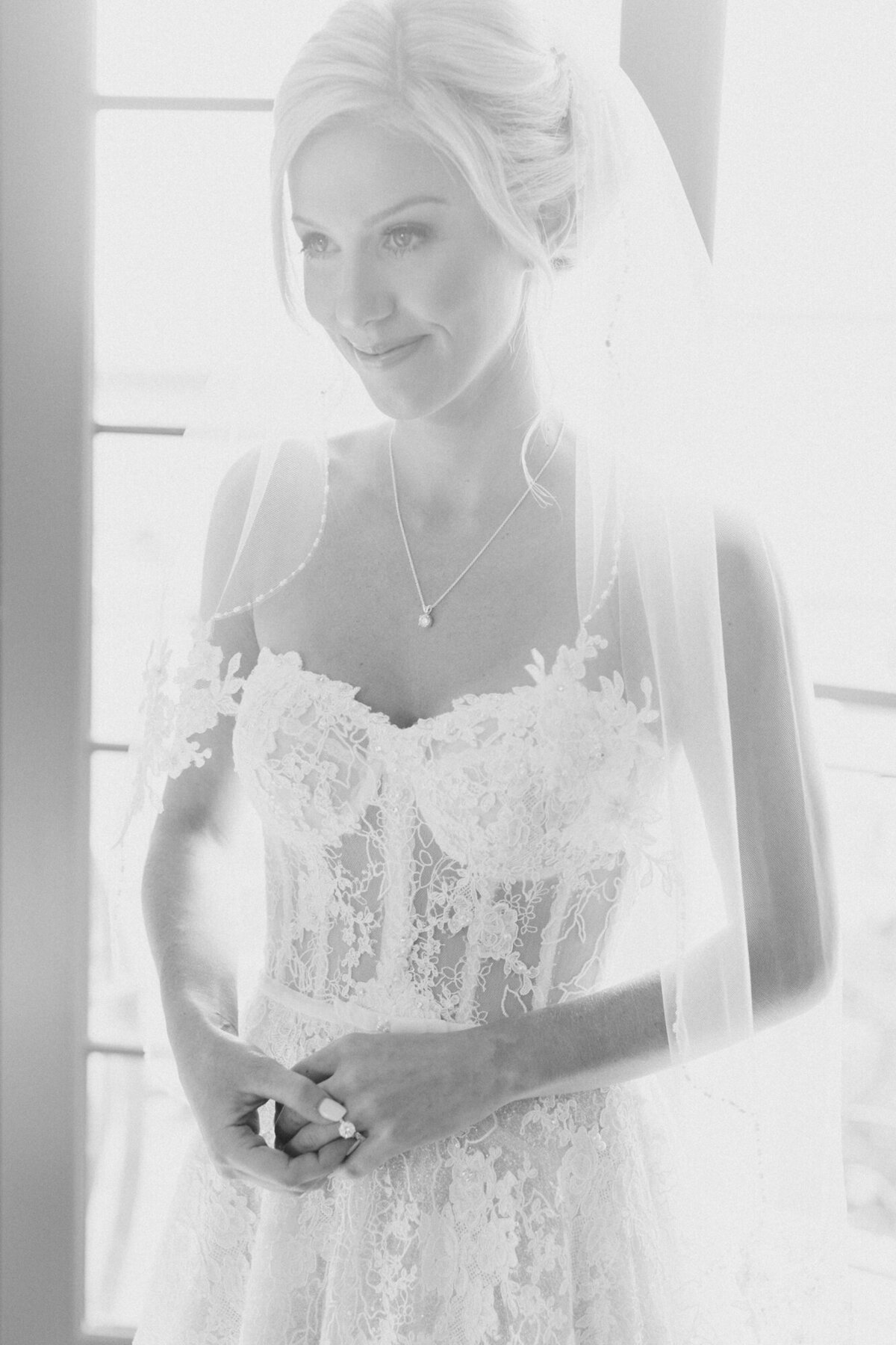 Kristen Weaver Photography Orlando Florida Destination Worldwide Wedding Photographer Named Top Wedding Photographer in World Editorial Fashion Inspired Clean Film Digital KWP Soft Classic12
