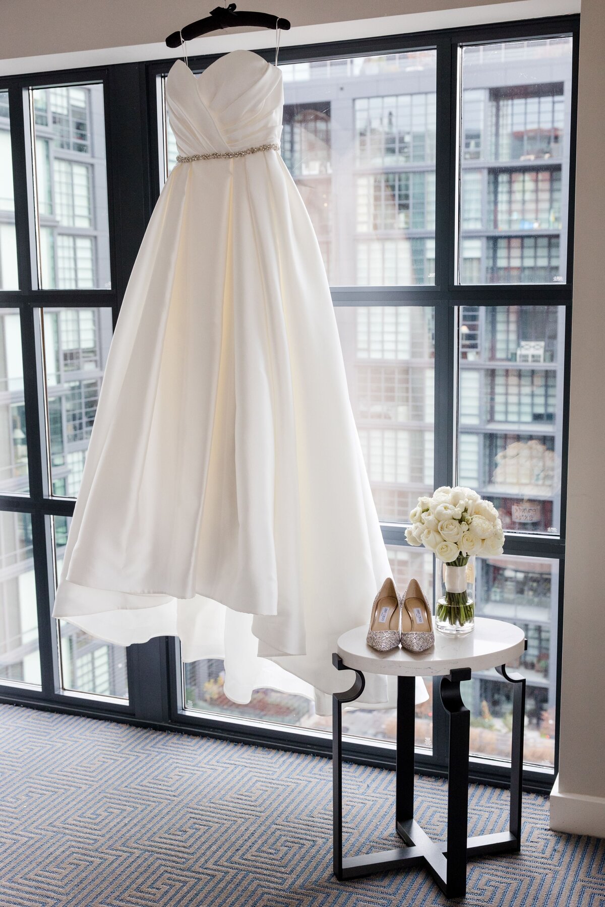 Event-Planning-DC-Wedding-Intercontinental-Wharf-NYE-Kristen-Gardner-Photography-wedding-dress-window