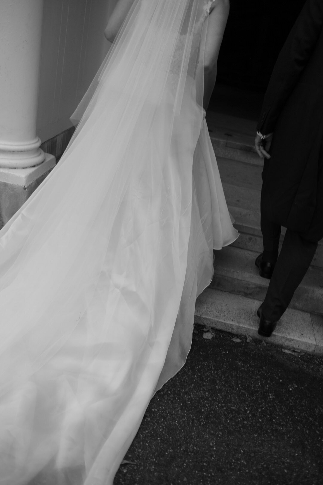 EmmaPilkington_Holly&Antoine-34