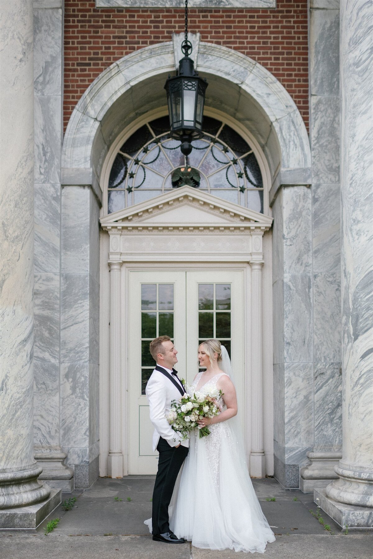 lovett-hall-dearborn-michigan-wedding-photo-0437