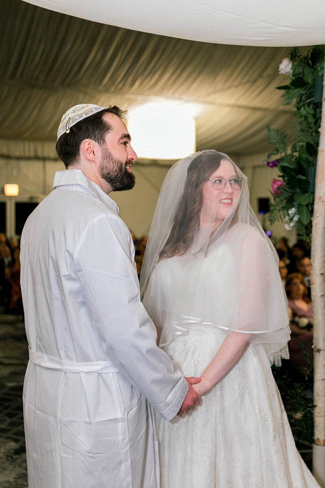 Eliana-Melmed-Photography-Chicago-LosAngeles-Jewish-WeddingPhotography-Chuppah-00200