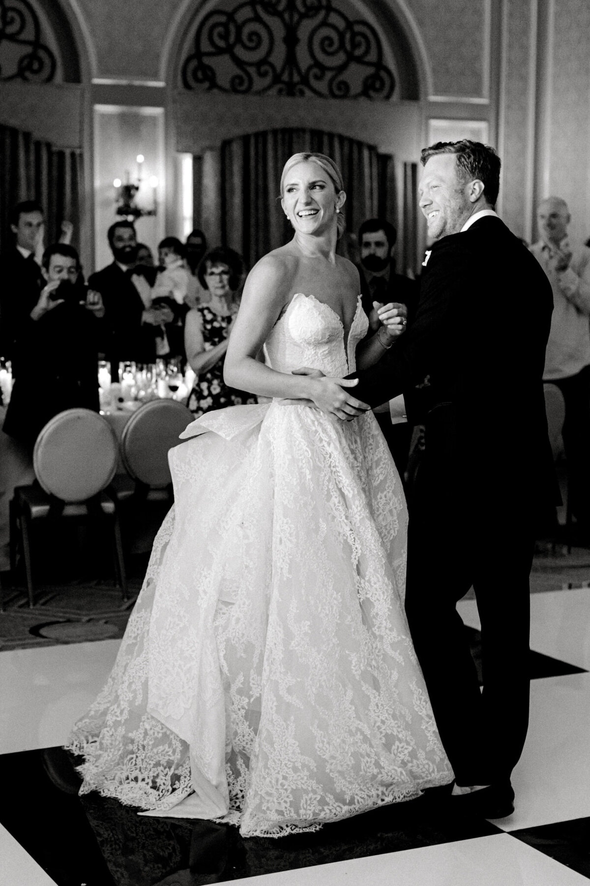 Katelyn & Kyle's Wedding at the Adolphus Hotel | Dallas Wedding Photographer | Sami Kathryn Photography-278