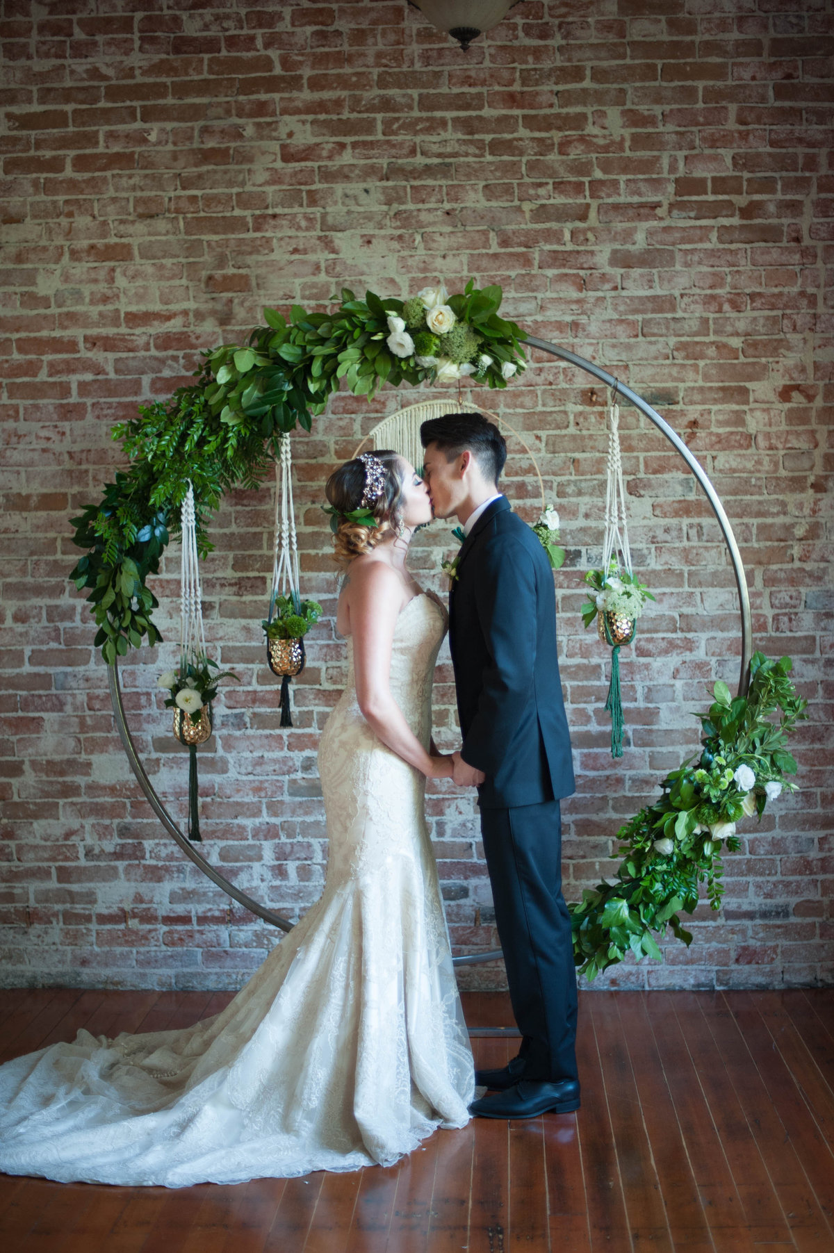 Green Gold Inspiration Styled Shoot-352