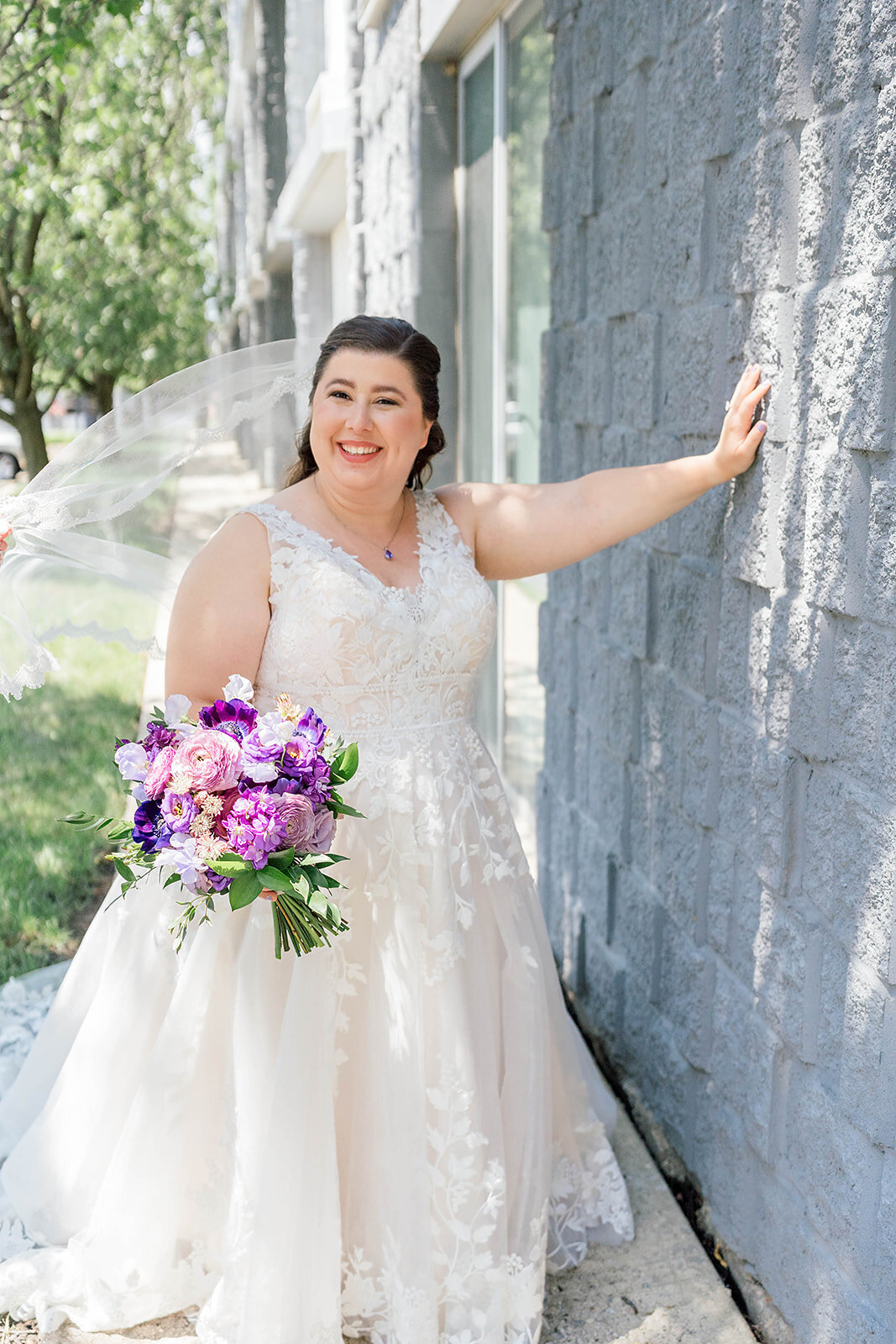 Eliana-Melmed-Photography-Chicago-LosAngeles-Jewish-WeddingPhotography-ElianaSklar-FirstLook-00054