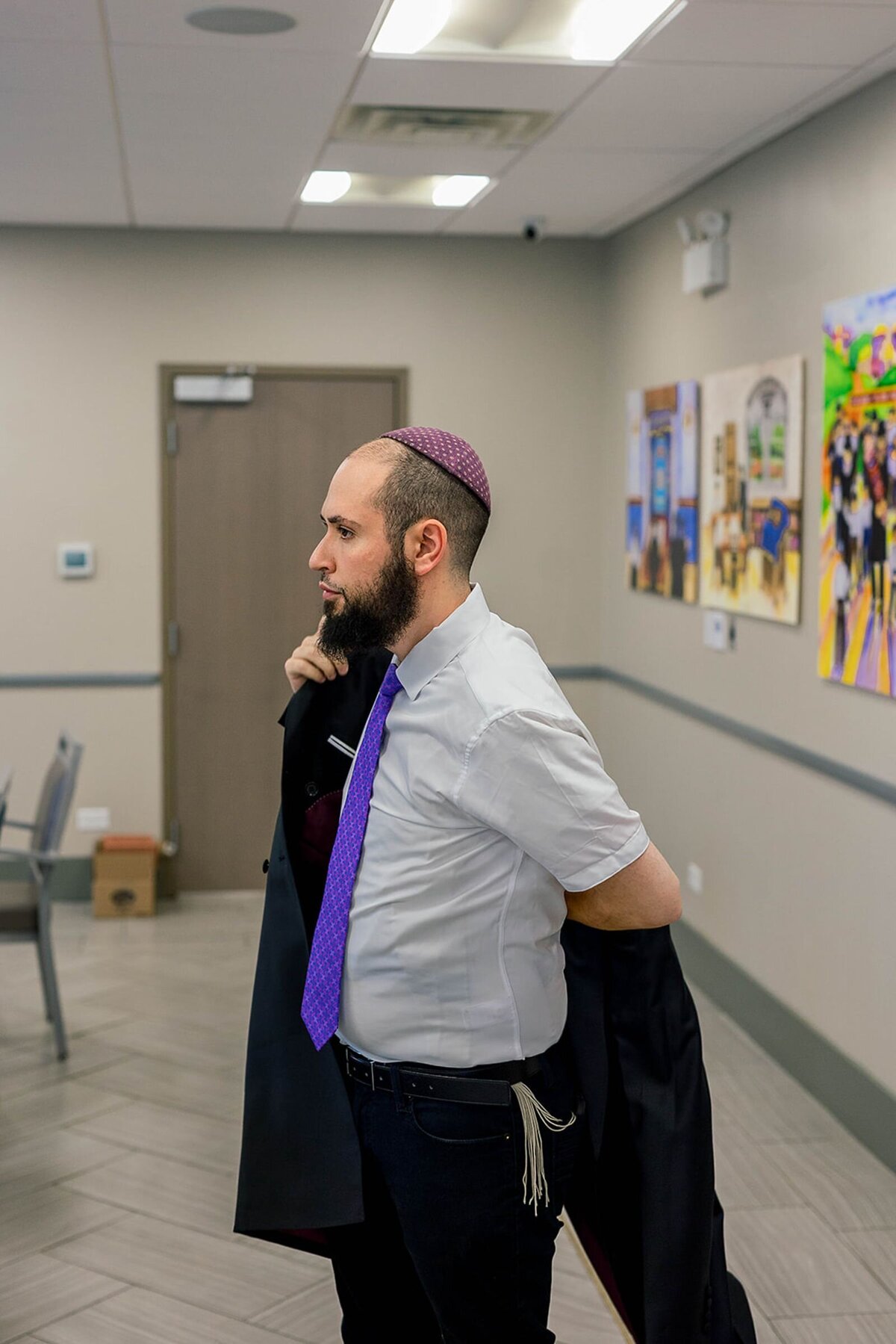 Eliana-Melmed-Photography-Chicago-LosAngeles-Jewish-WeddingPhotographer-CarmiKalman-Tisch-00016