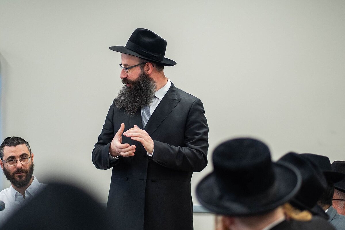 Eliana-Melmed-Photography-Chicago-LosAngeles-Jewish-WeddingPhotographer-CarmiKalman-Tisch-00158