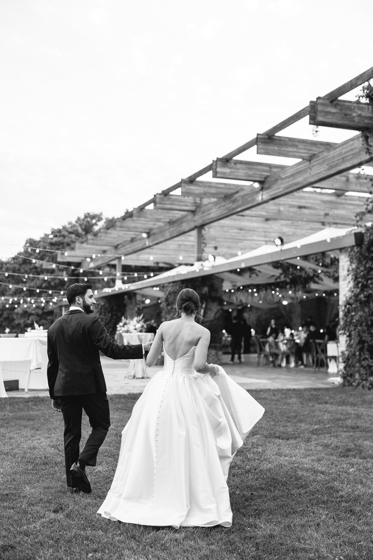 chicago-botanic-garden-wedding-summer-alex-ferreri--65