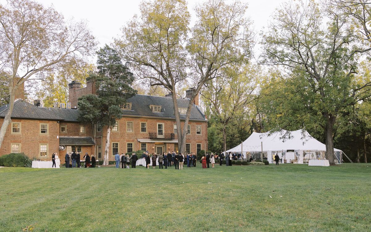 Great Oak Manor Fall Wedding in Maryland