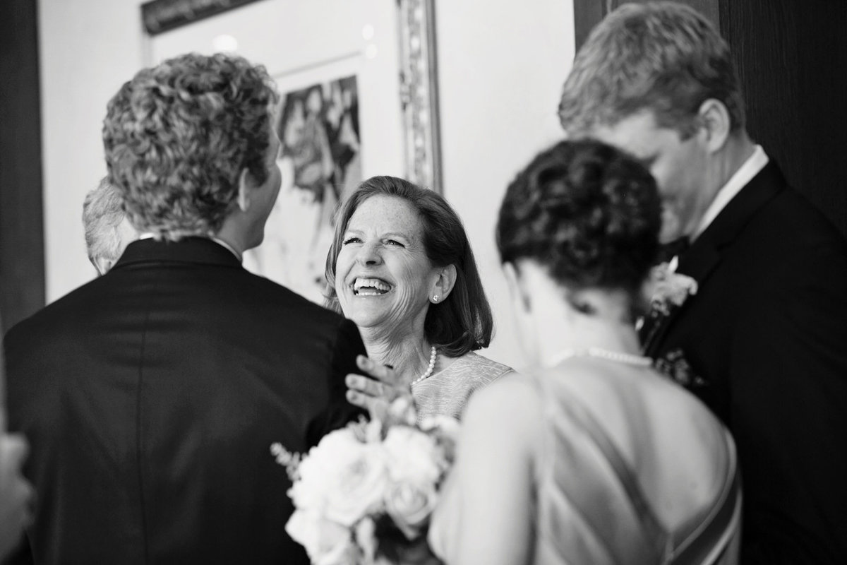 Candid_wedding_photography_photographers_st._louis_photojournalistic_photographers_how_to_capture_moments_L_Photographie_061
