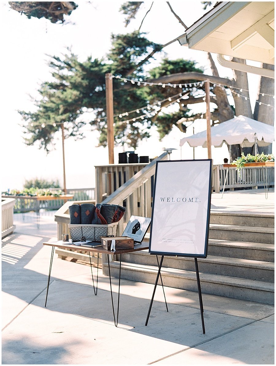 Outdoor California Wedding Welcome Sign Blankets © Bonnie Sen Photography