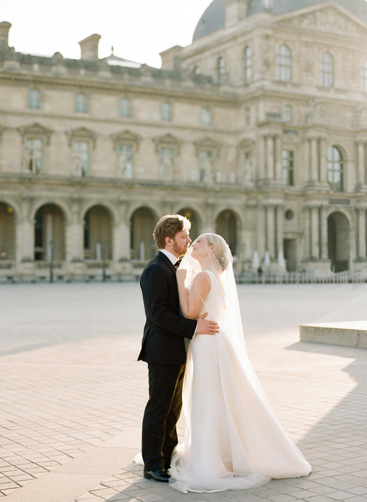Herndon_Banks_Wedding_Paris_France_TaraHodgesPhotography098