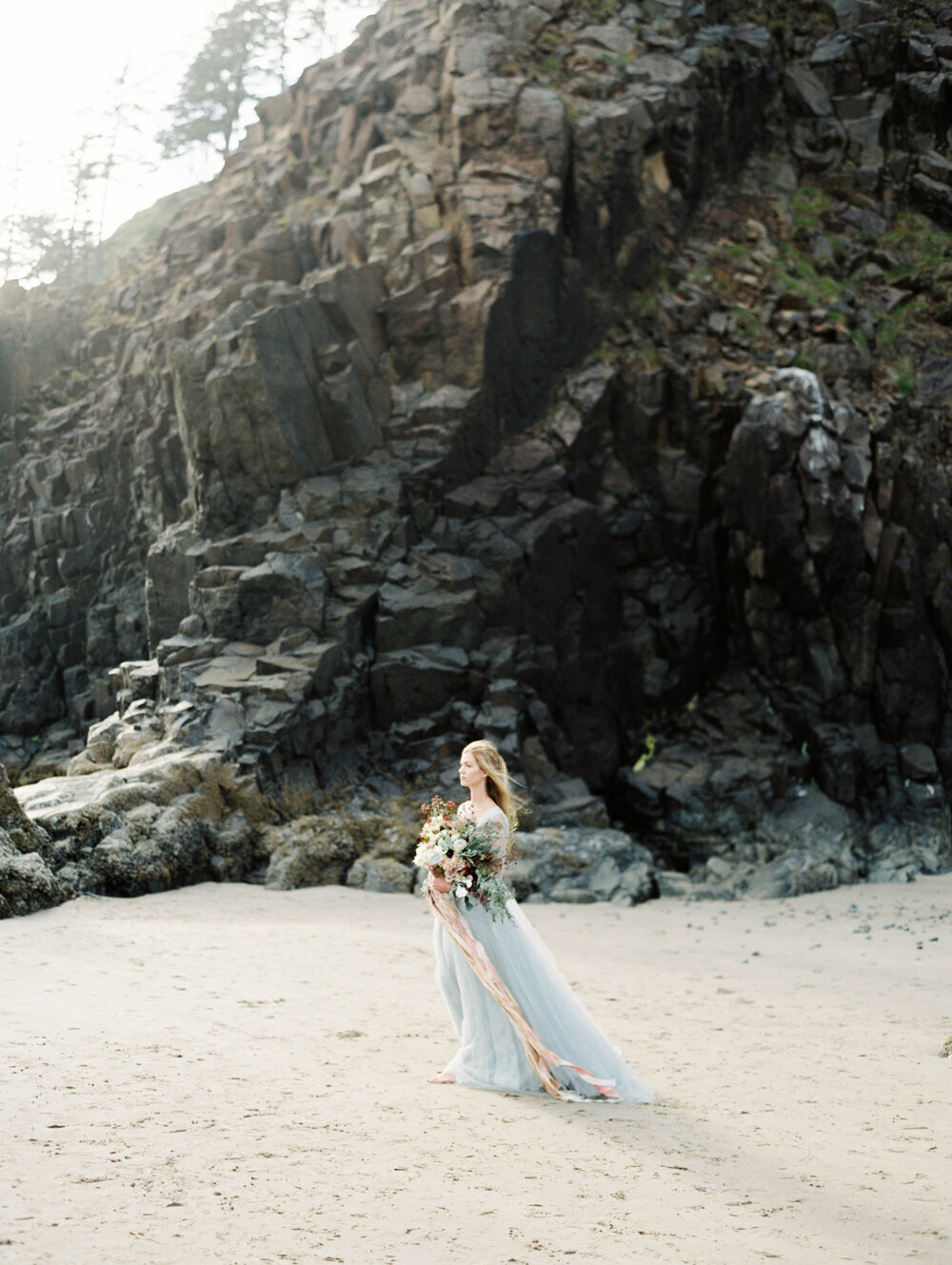 Adagio+Editorial+Shoot_Oregon+Coast+Workshop_Katie+Rivera+Photography_Fine+Art+Film+Photography_004