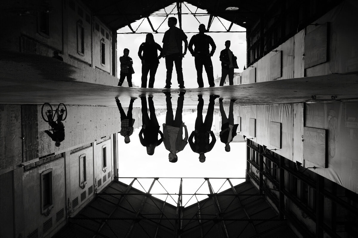 mitzvah-preshoot-black-and-white-family-reflection