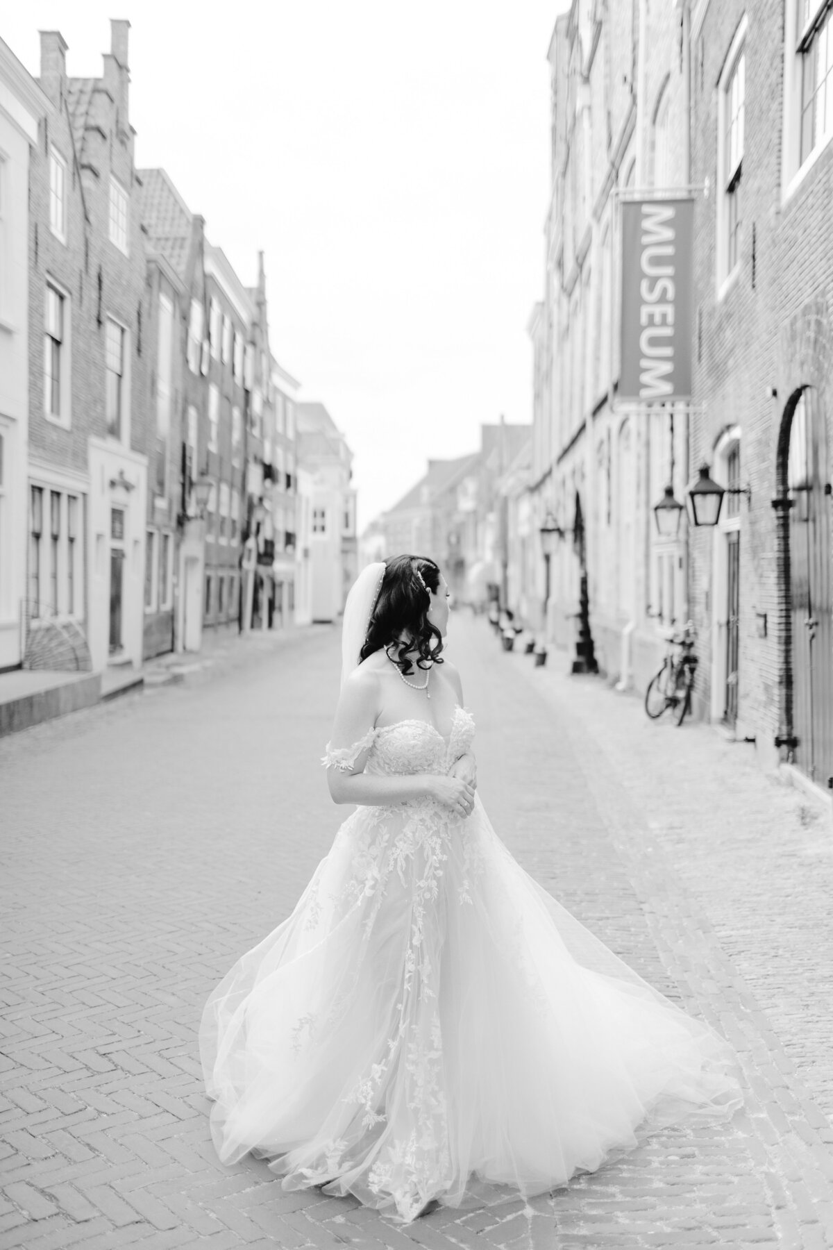 Nathalie & Steven - Laura de Roeck Photography-466-zw Hotel Mondragon