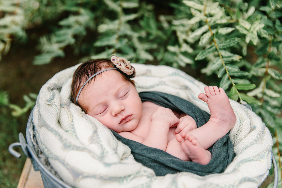 raleigh newborn photographer-lena-9262