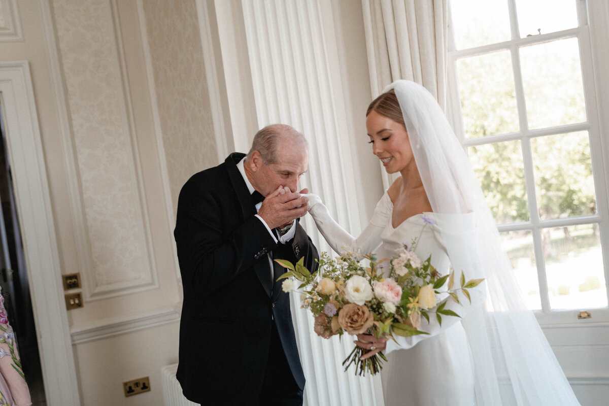 Flora_And_Grace_Hedsor_House_London_Editorial_Wedding_Photographer-6