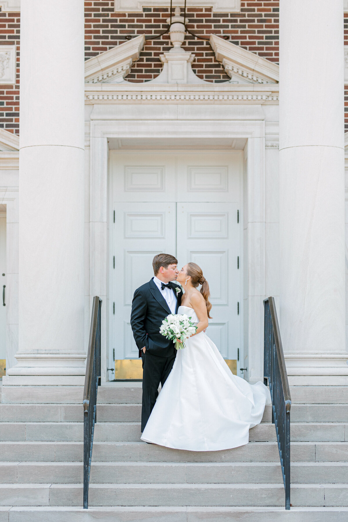 Hannah & Jason's Wedding at Hotel Crescent Court Club Perkins Chapel | Dallas Wedding Photographer | Sami Kathryn Photography-96