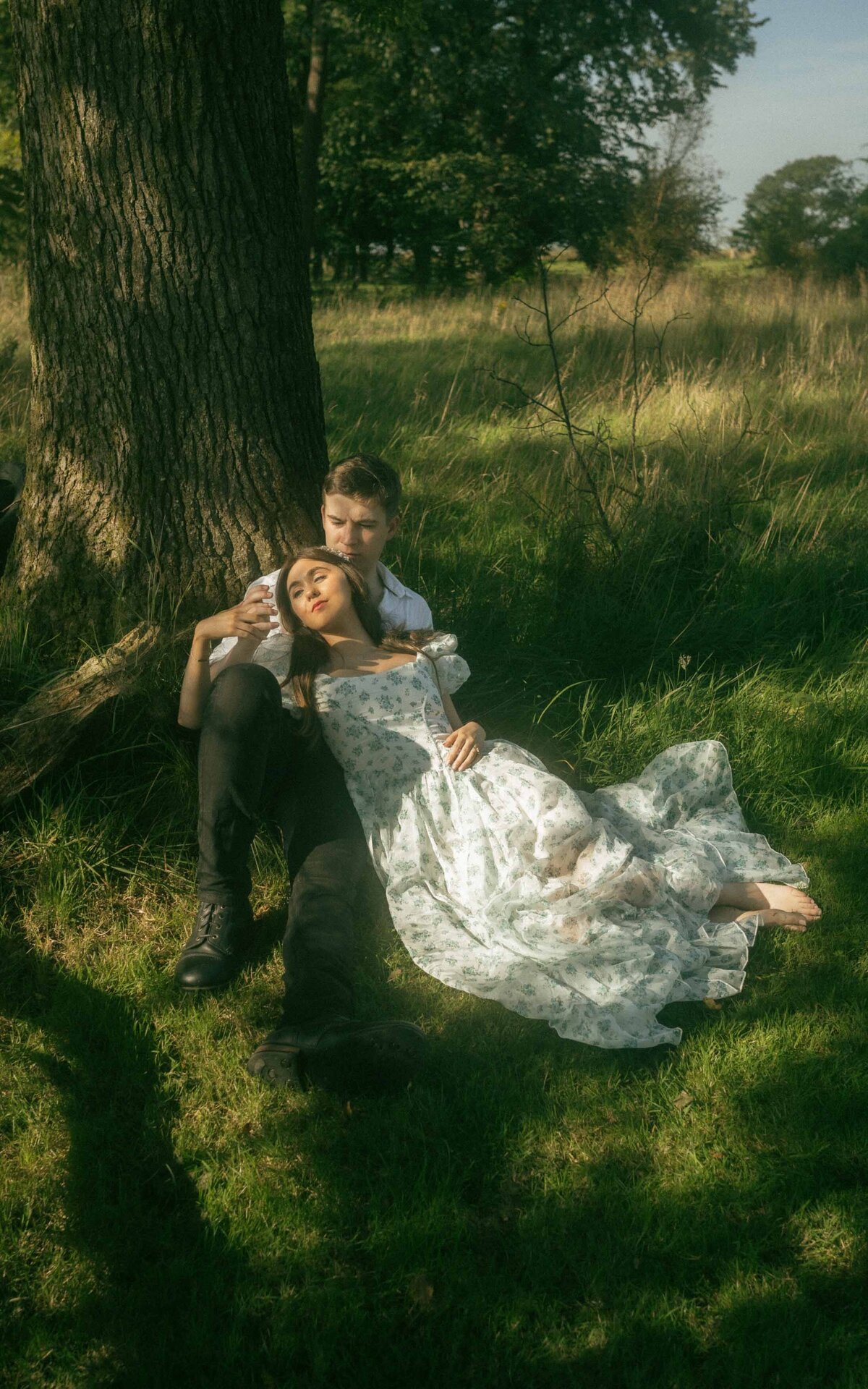 CouplePhotoshoot-TheSwiechs-TheBearCabinScotland-20