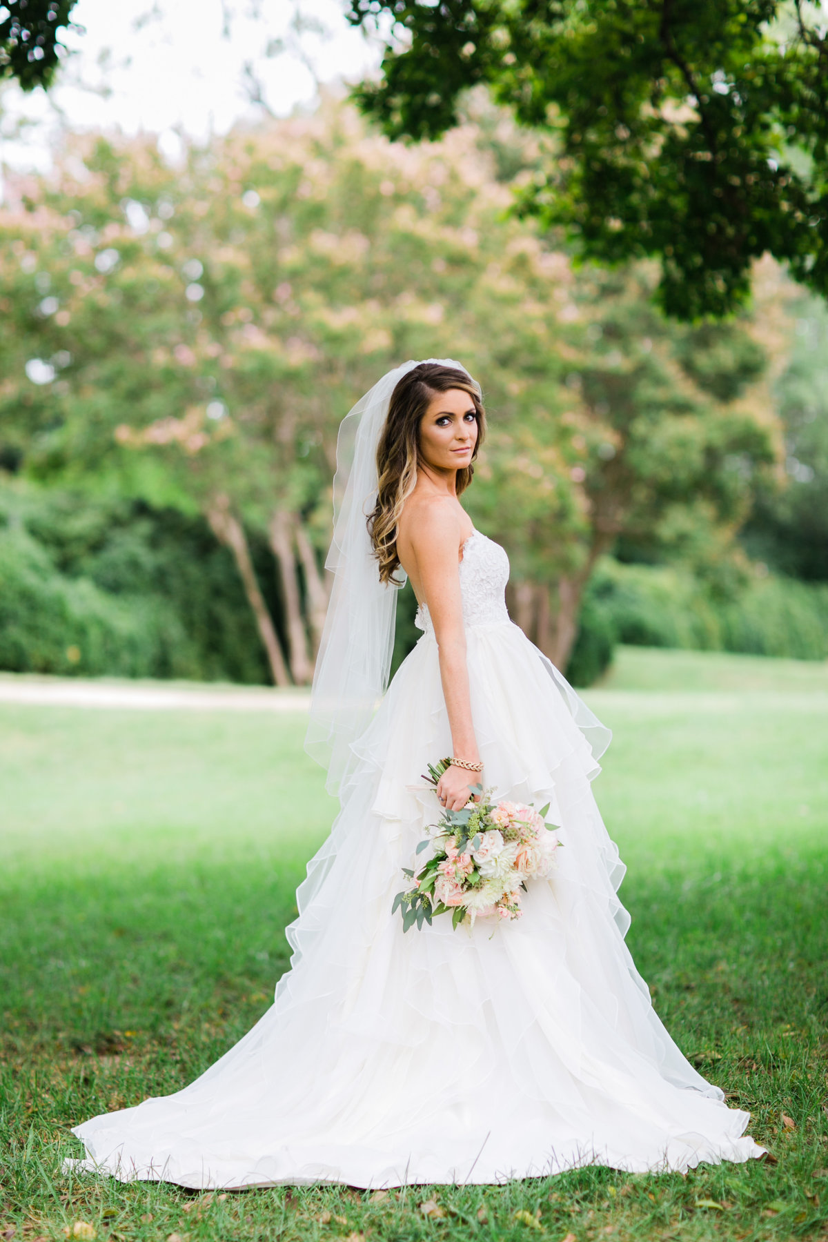 Baltimore Wedding Photographer Beautiful Bride in Hayley Paige Gown