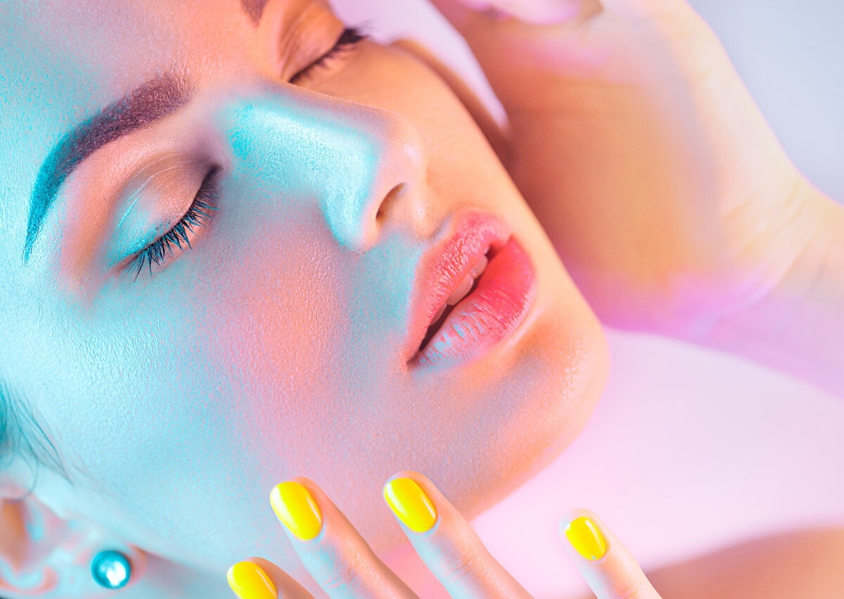 Iridescent makeup and neon nails at Bubbly Beauty Collective