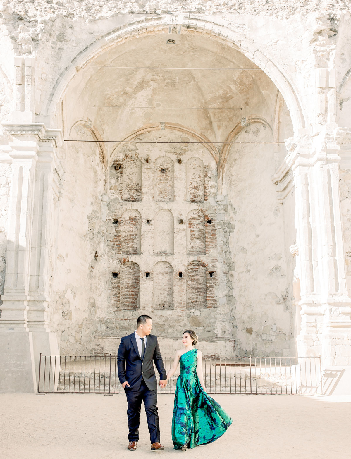 Babsie-Ly-Photography-San-Juan-Capistrano-Missions-Engagement-Session-Asian-Photographer-012