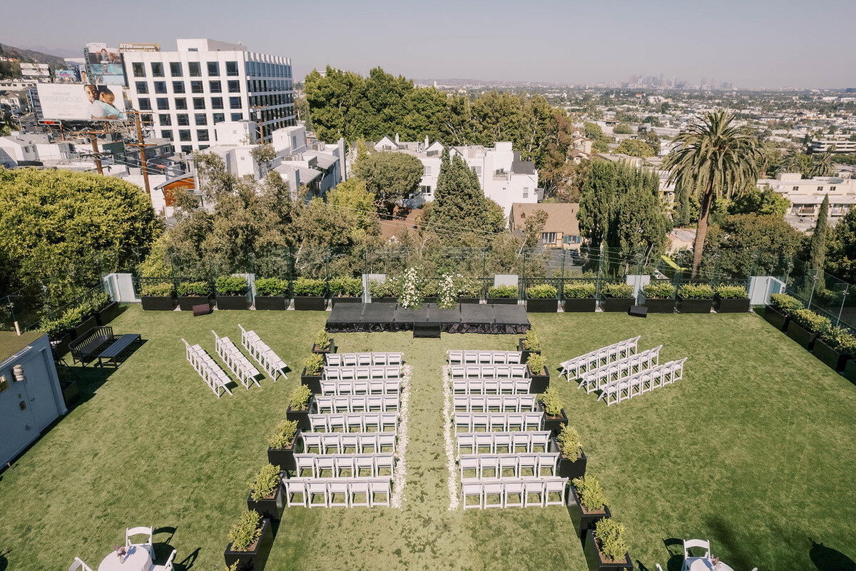 The-London-West-Hollywood-Rooftop-Wedding-Souther-Calrifornia-Wedding-Florist (17)