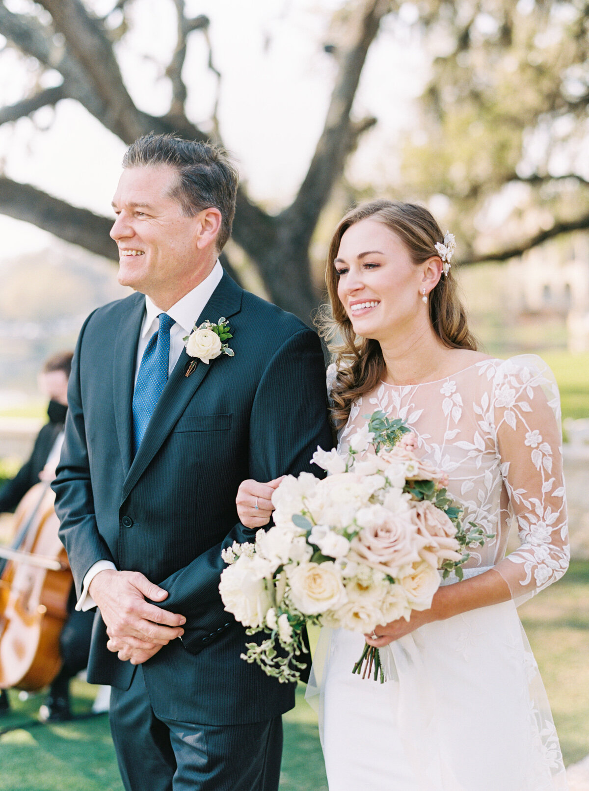 Houston-Oaks-Wedding-Houston-Wedding-Photographer-Mackenzie-Reiter-Photography-9