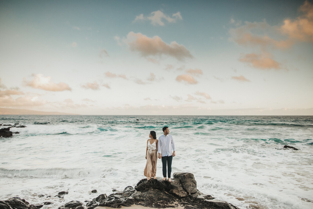 Maui Photographer couples photo session in Maui