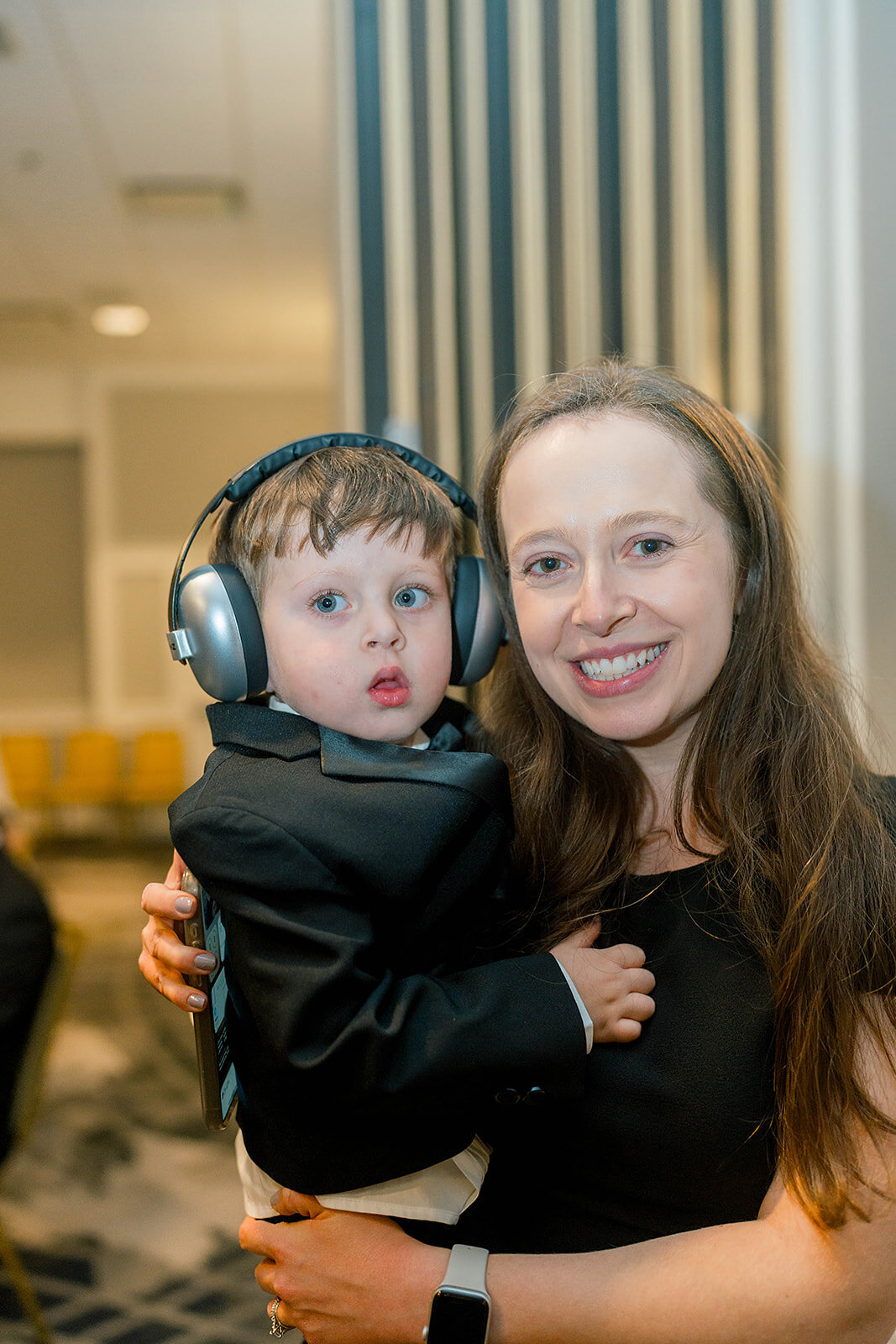 Eliana-Melmed-Photography-Chicago-LosAngeles-Jewish-WeddingPhotography-KabbalatPanim-00051