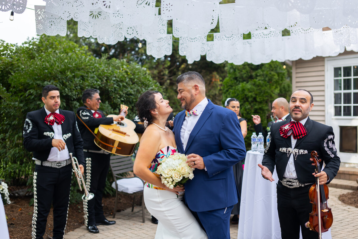 Ruby & Arturo Backyard Wedding, Palatine, IL, 9-24-23, Maira Ochoa Photography-1357